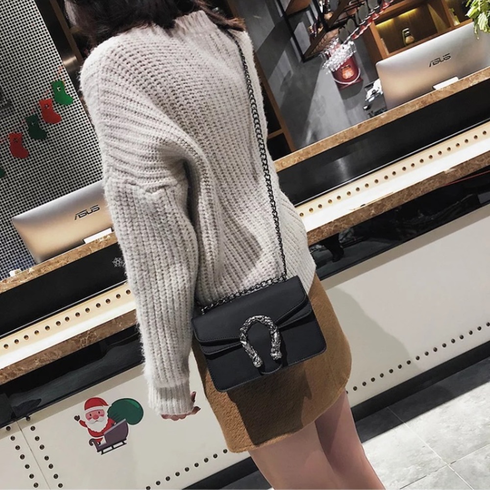 Black handbag SOLD - Picture 1 of 2